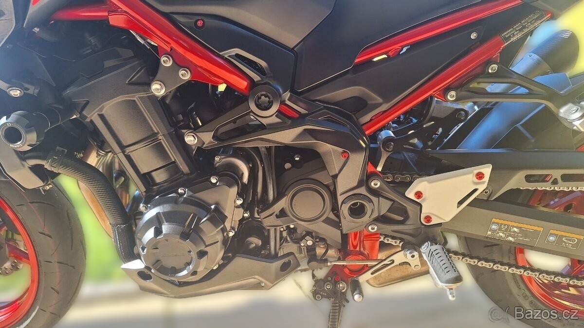 2021 Kawasaki Z900 - 5 200 km