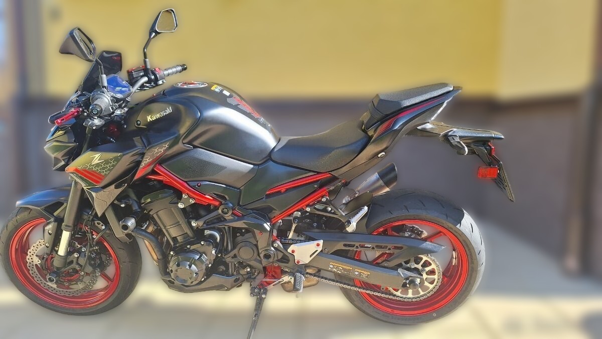 2021 Kawasaki Z900 - 5 200 km - Náhled 7