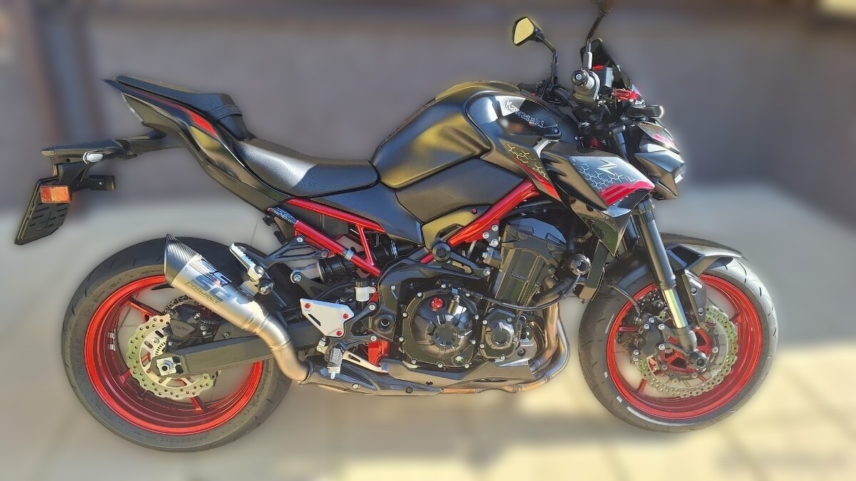 2021 Kawasaki Z900 - 5 200 km - Náhled 10