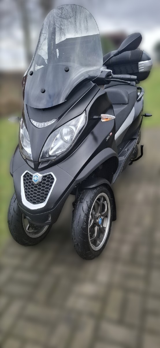 2017 Piaggio MP3 - 20 600 km - Náhled 4
