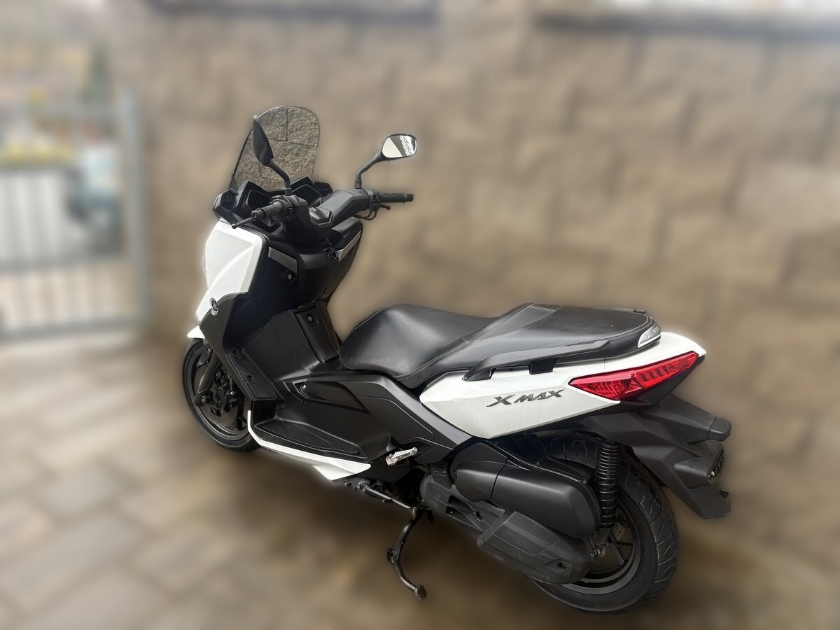 2015 Yamaha Majesty 125 - 27 000 km - Náhled 12