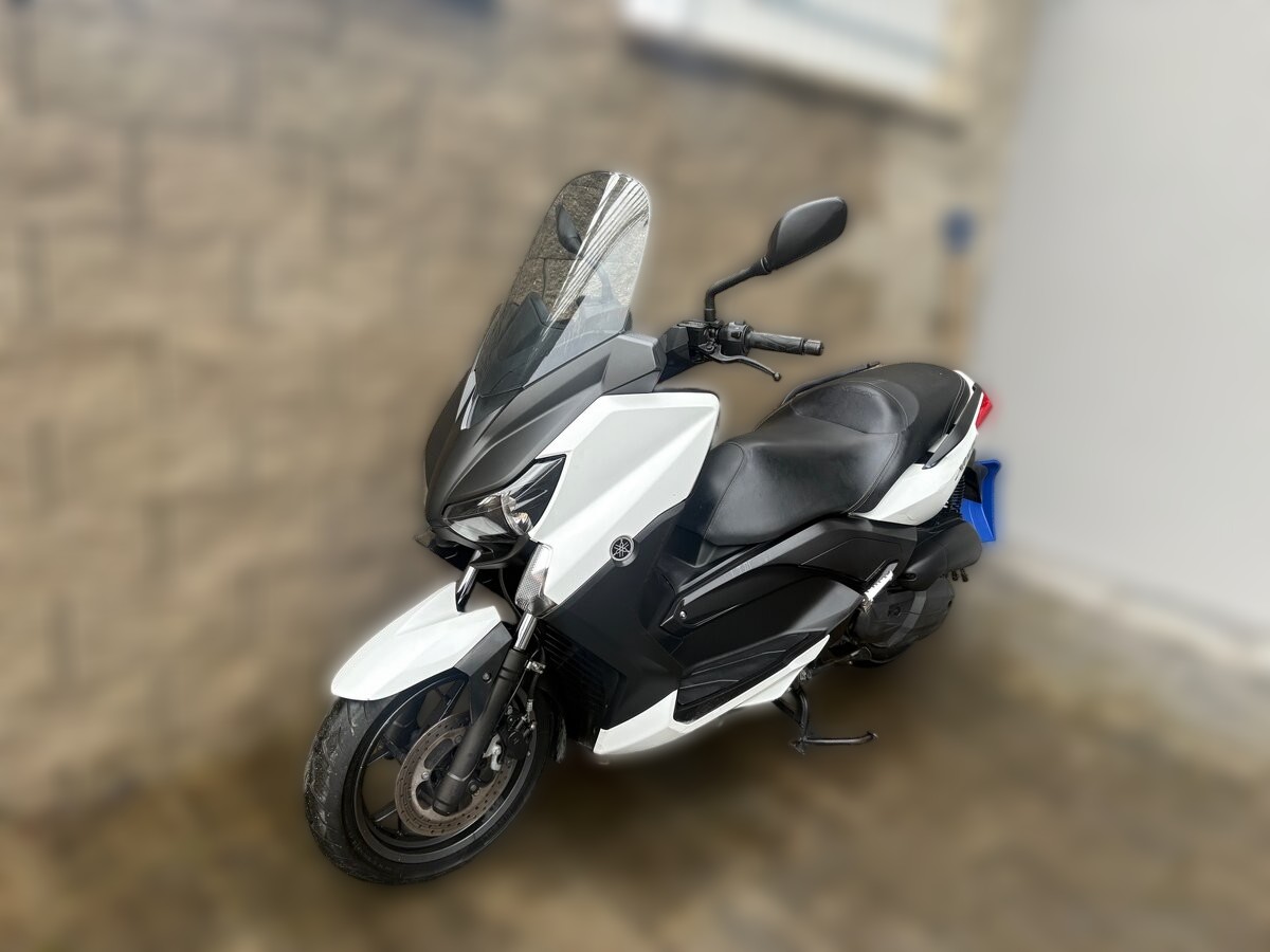 2015 Yamaha Majesty 125 - 27 000 km - Náhled 14