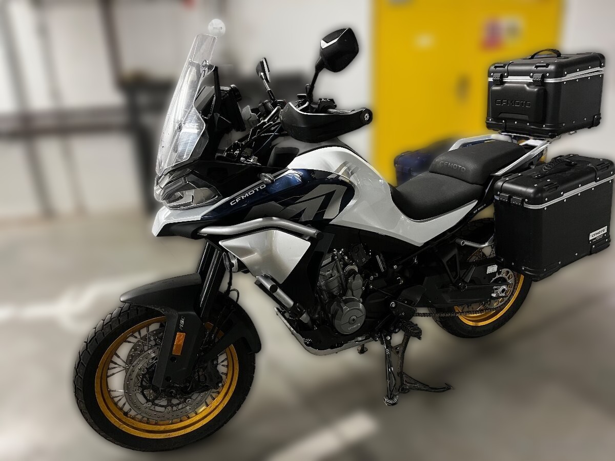 2024 CF Moto 800 MT - 9 800 km