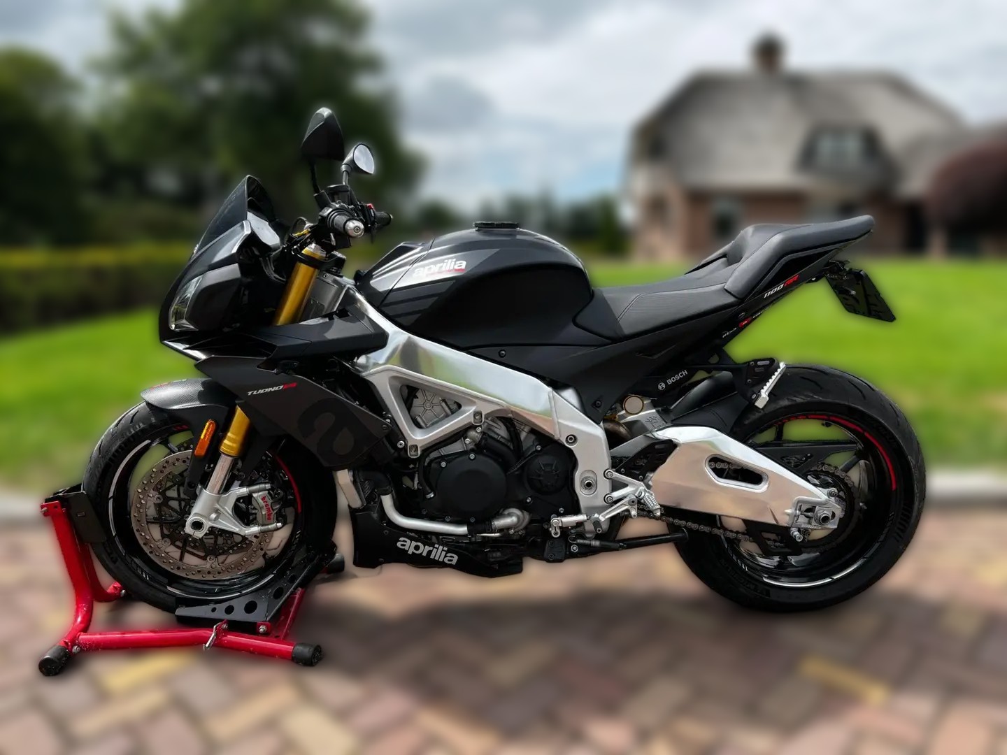 2020 Aprilia Tuono V4 - 17 331 km - Náhled 18