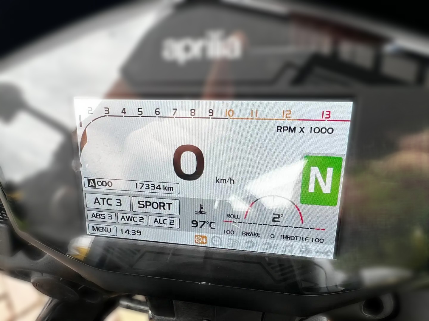 2020 Aprilia Tuono V4 - 17 331 km - Náhled 24