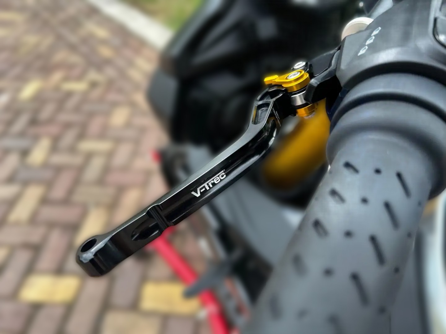 2020 Aprilia Tuono V4 - 17 331 km - Náhled 26