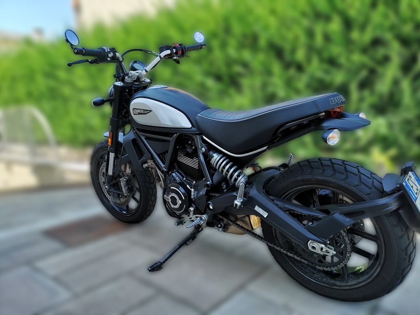 2020 Ducati Scrambler - 2 800 km - Náhled 3