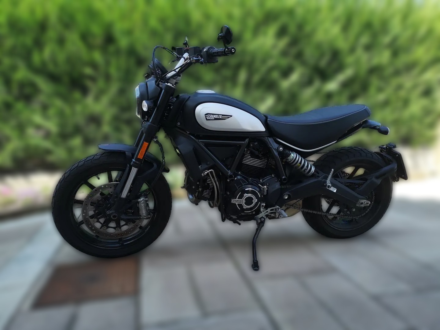2020 Ducati Scrambler - 2 800 km - Náhled 4