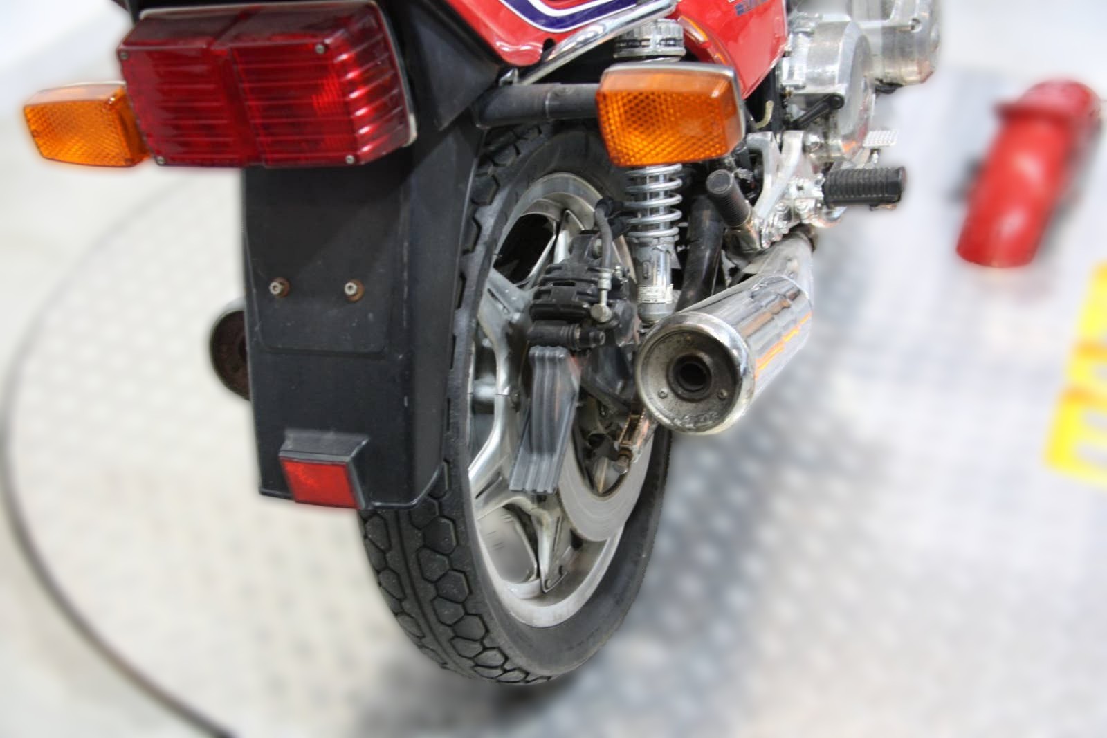 1980 Honda CB 900 F Hornet - 42 138 km - Náhled 17