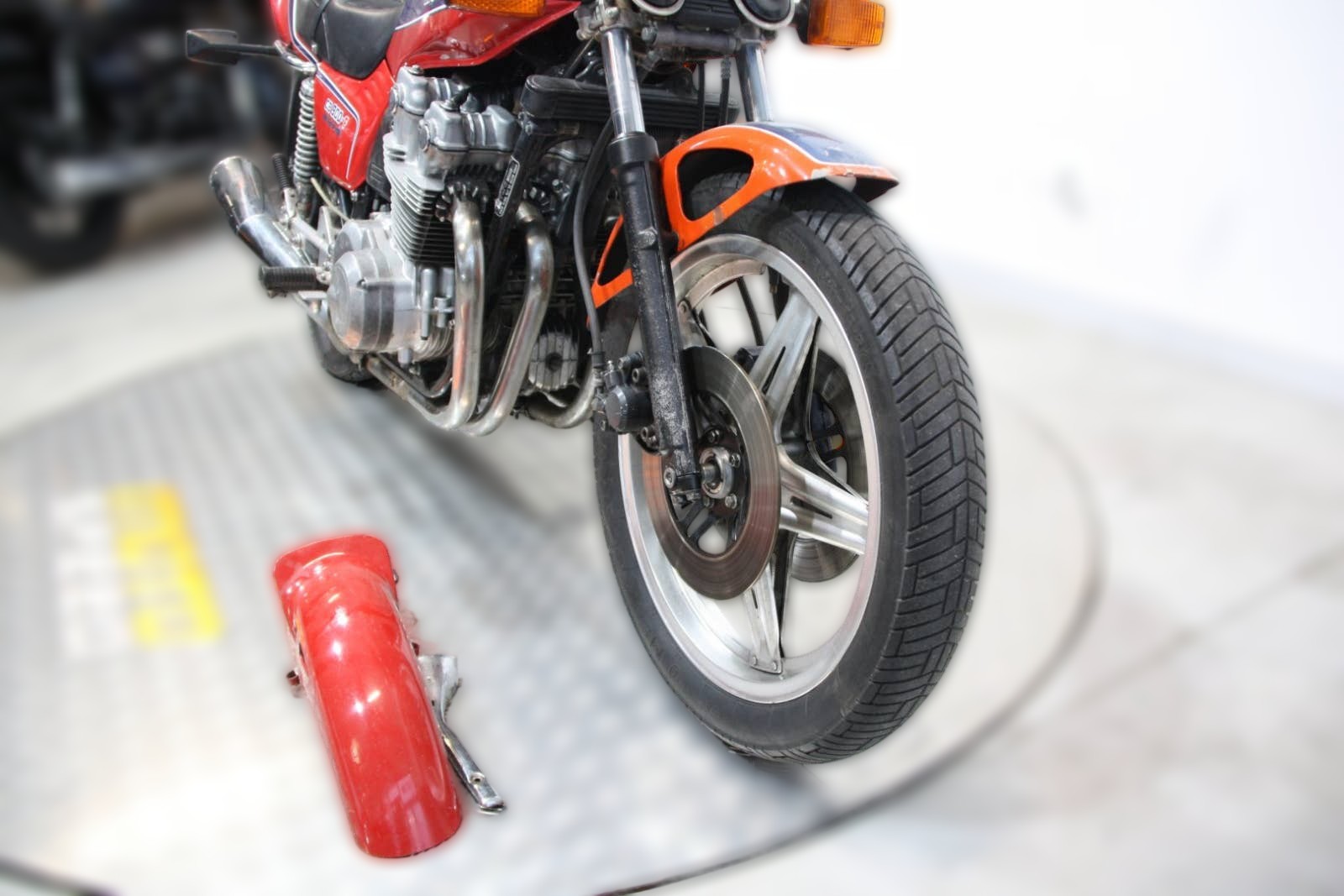 1980 Honda CB 900 F Hornet - 42 138 km - Náhled 24
