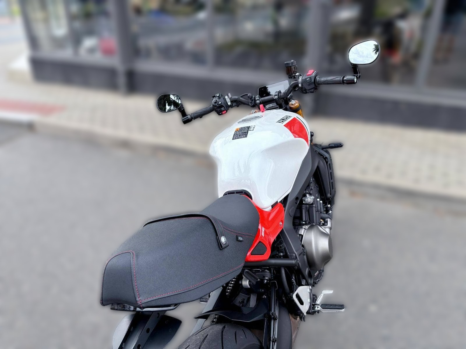 2025 Yamaha MT-09 - 3 190 km - Náhled 13
