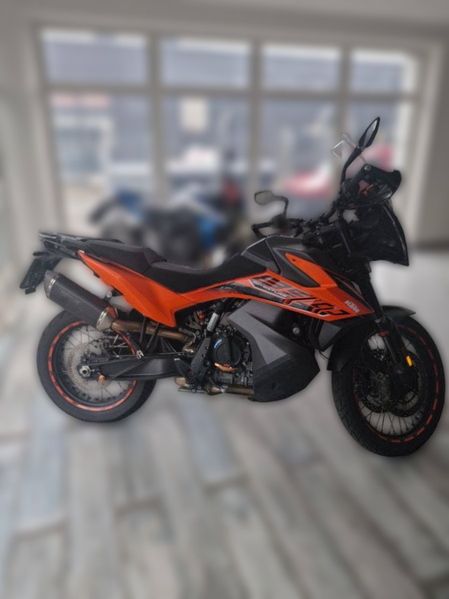 2021 KTM 890 Adventure - 14 000 km