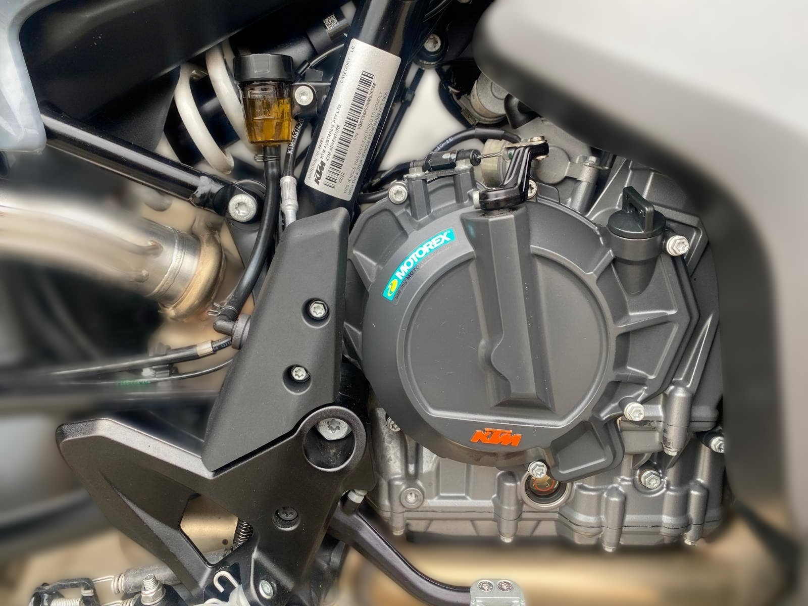 2023 KTM 890 Adventure - 9 031 km - Náhled 20