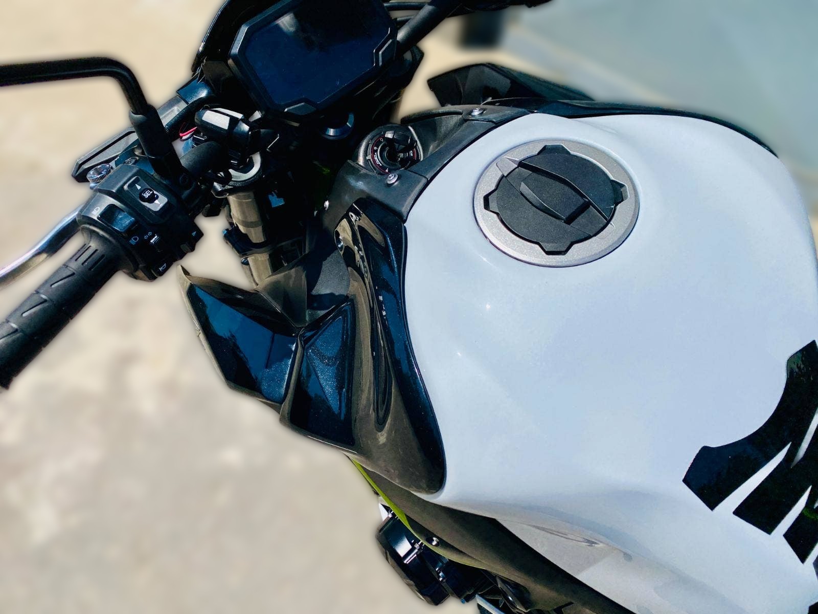 2023 Kawasaki Z900 - 31 000 km - Náhled 2