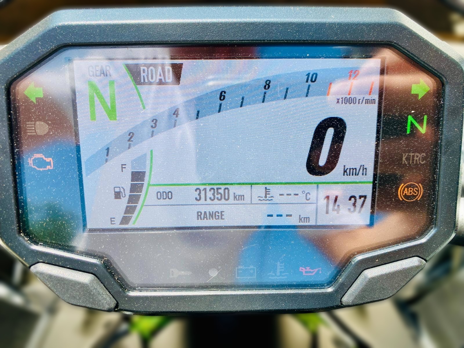 2023 Kawasaki Z900 - 31 000 km - Náhled 4