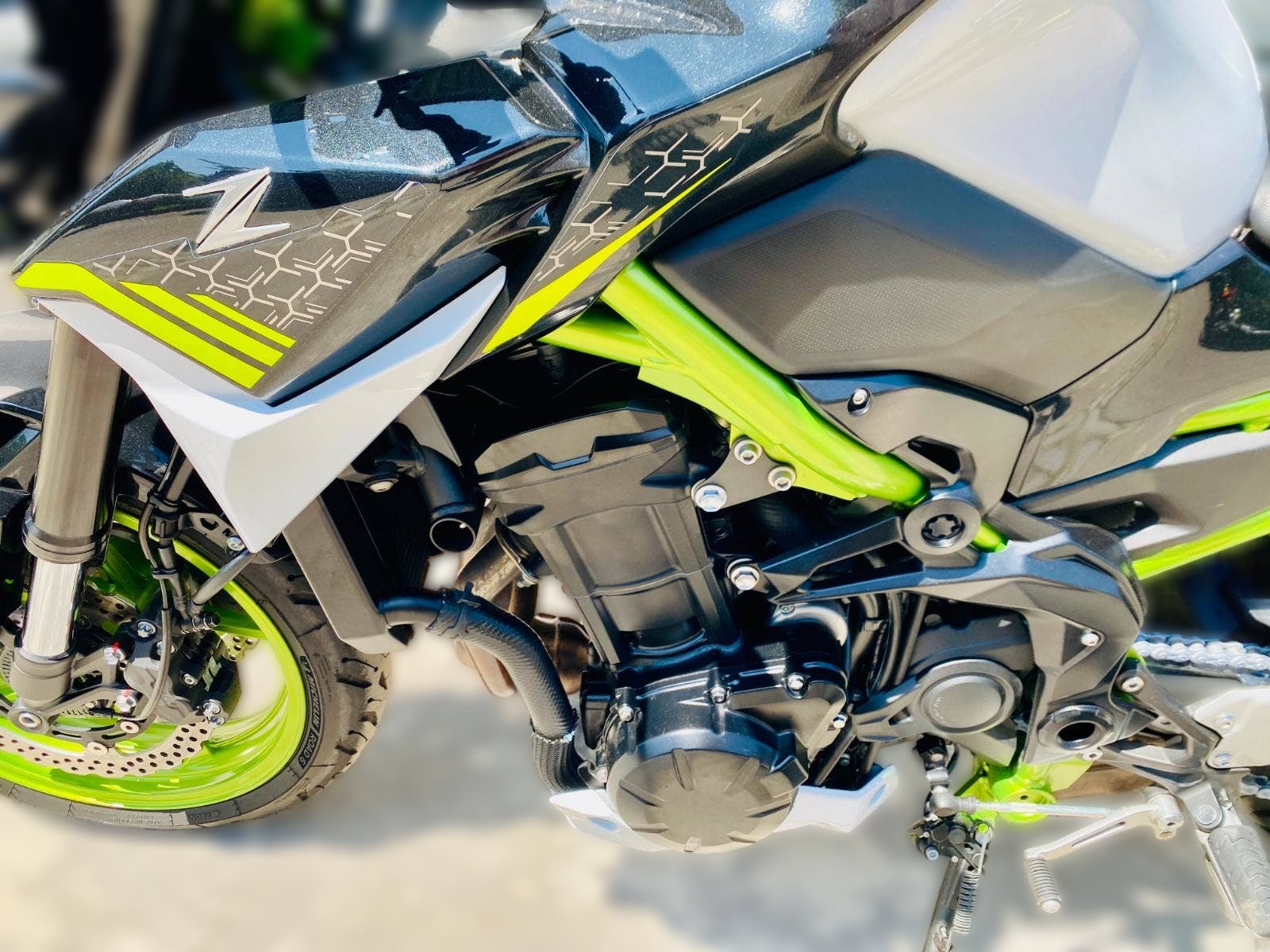 2023 Kawasaki Z900 - 31 000 km - Náhled 11
