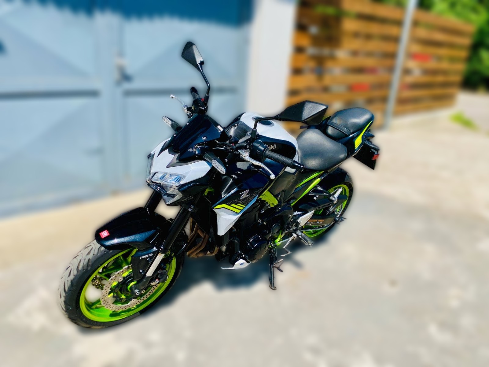 2023 Kawasaki Z900 - 31 000 km - Náhled 25