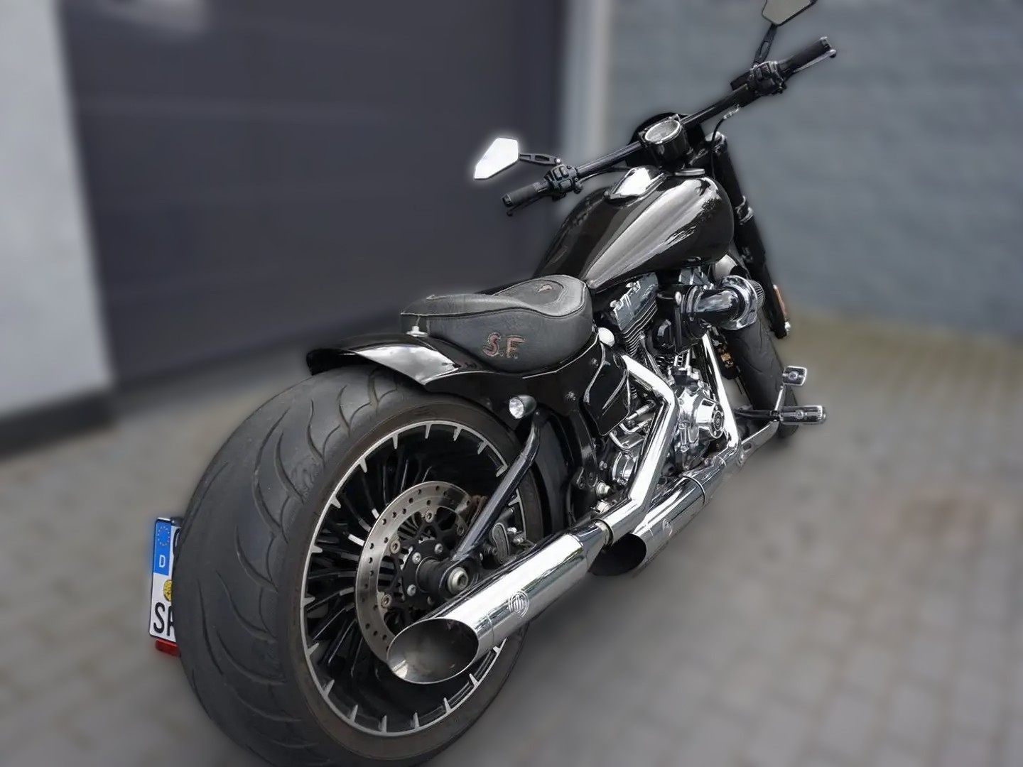 2017 Harley-Davidson Harley-Davidson Softail - 9 240 km - Náhled 18