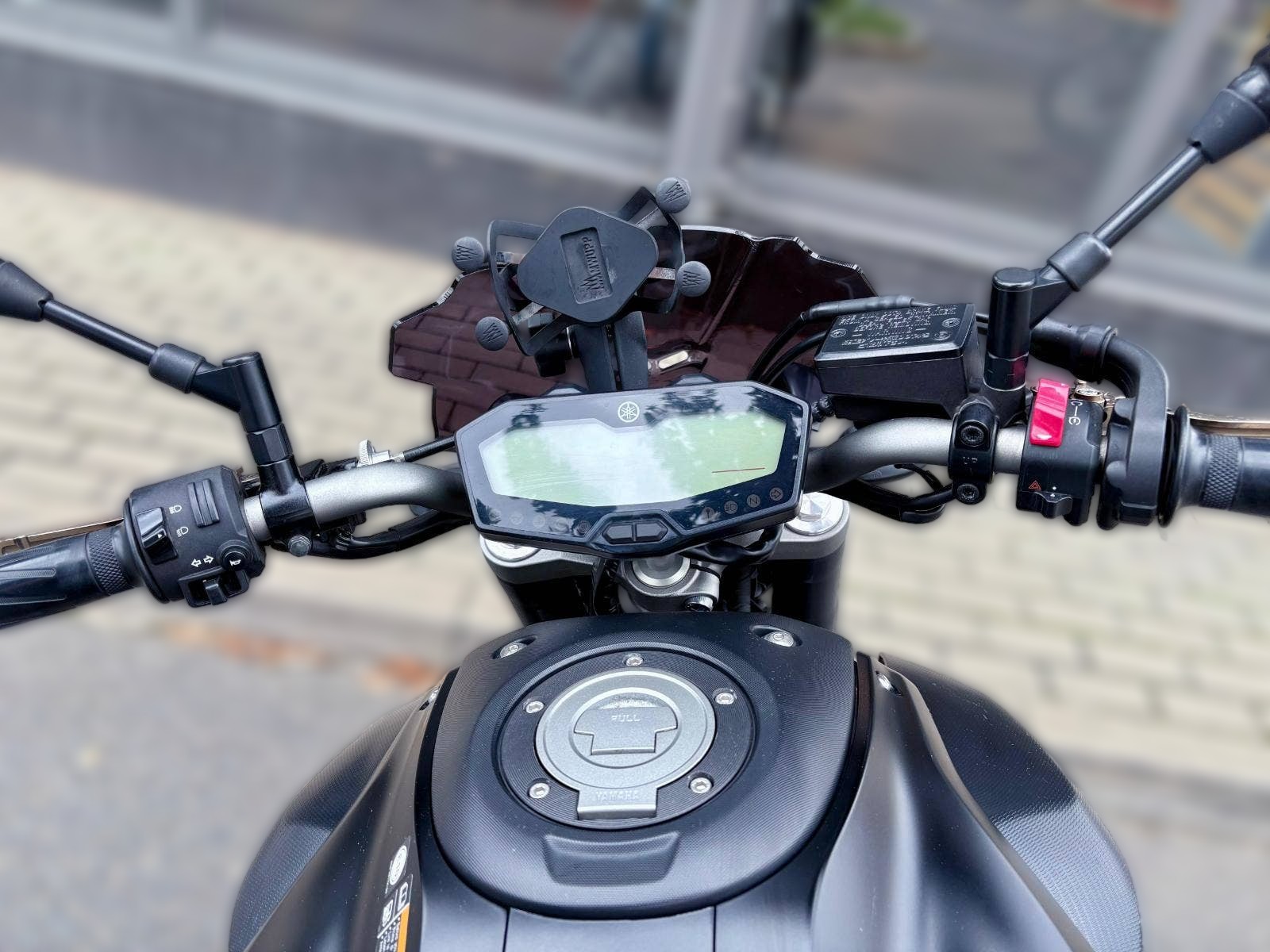 2017 Yamaha MT-07 - 16 016 km - Náhled 17