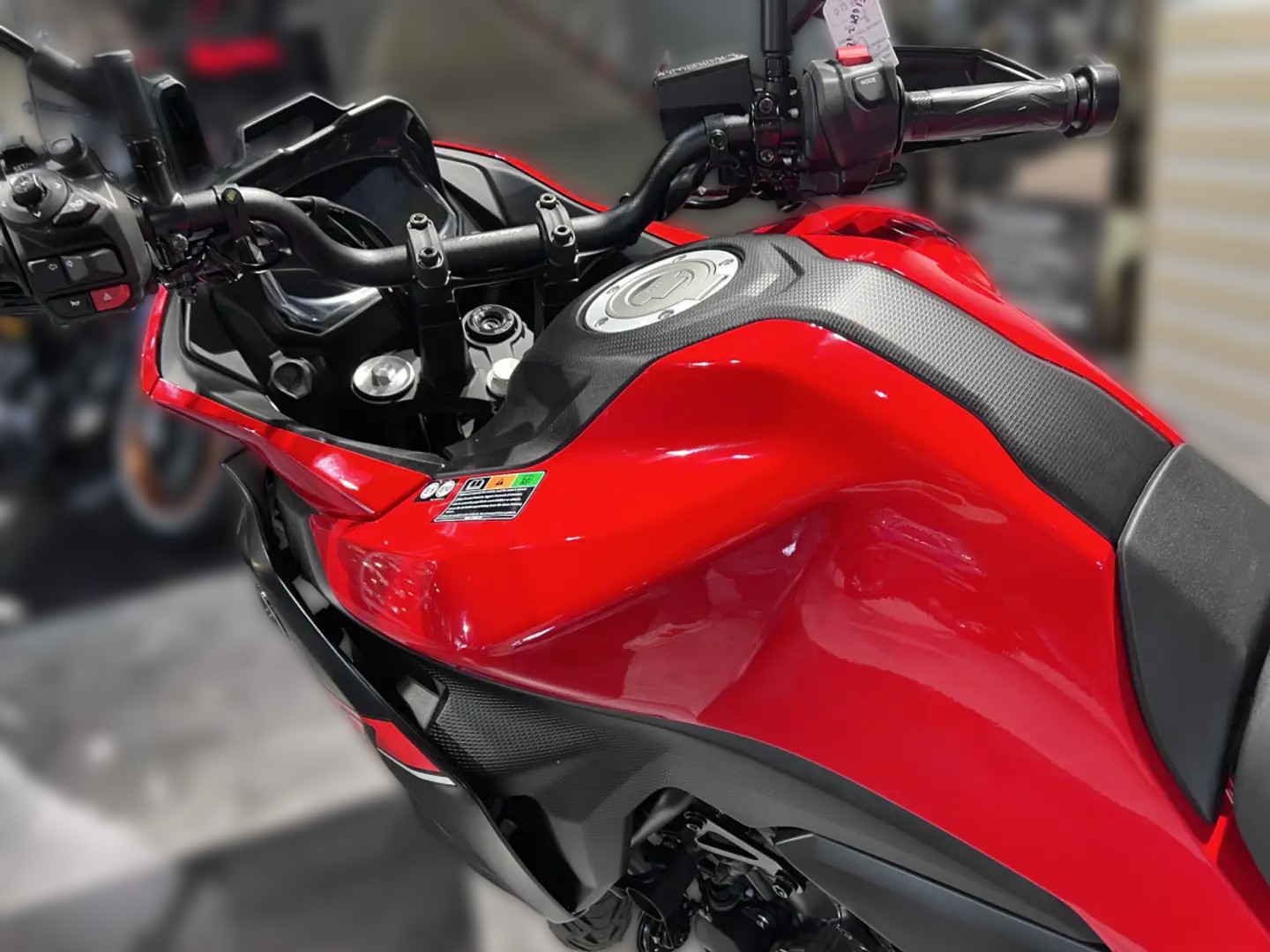 2025 Yamaha Tracer 700 - 100 km - Náhled 13