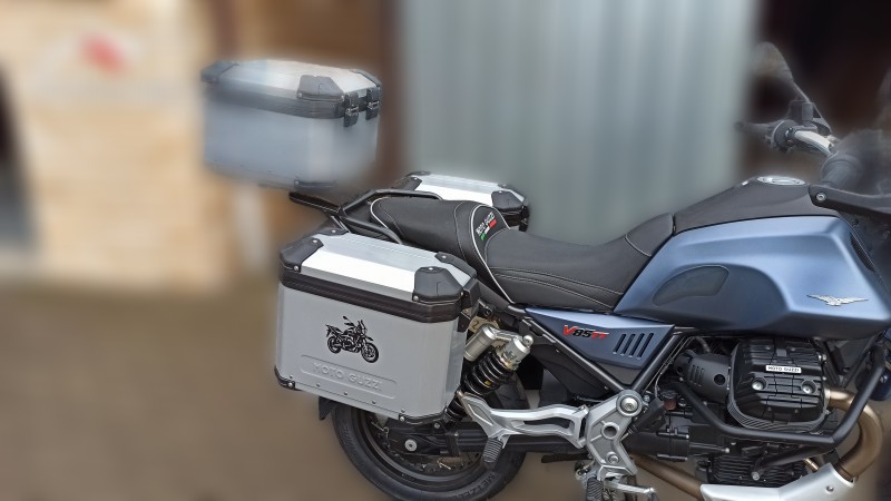 2019 Moto Guzzi V85 TT - 35 000 km - Náhled 20