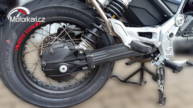 2019 Moto Guzzi V85 TT - 35 000 km - Náhled 33