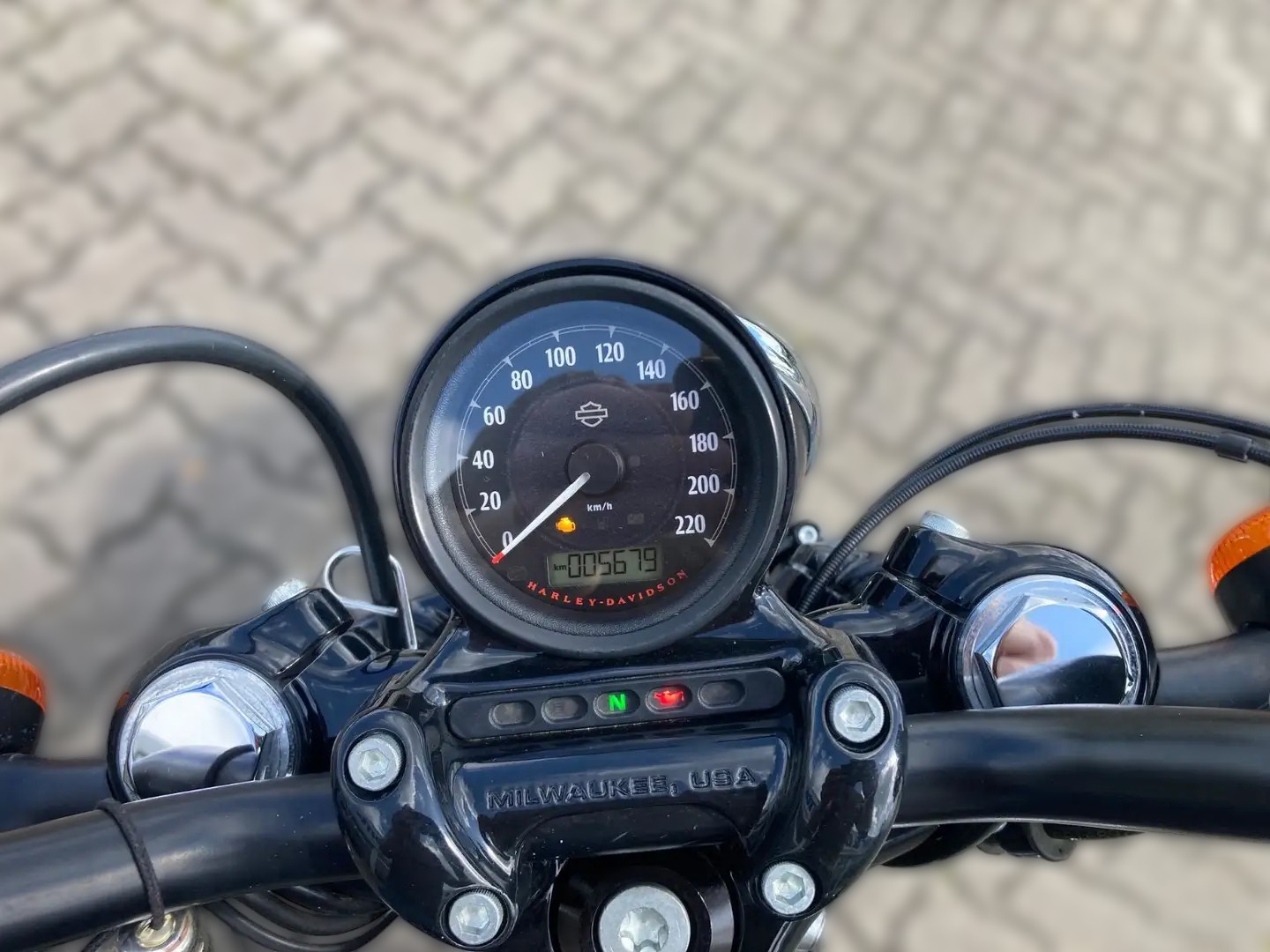 2016 Harley-Davidson Sportster 1200 - 5 679 km - Náhled 20
