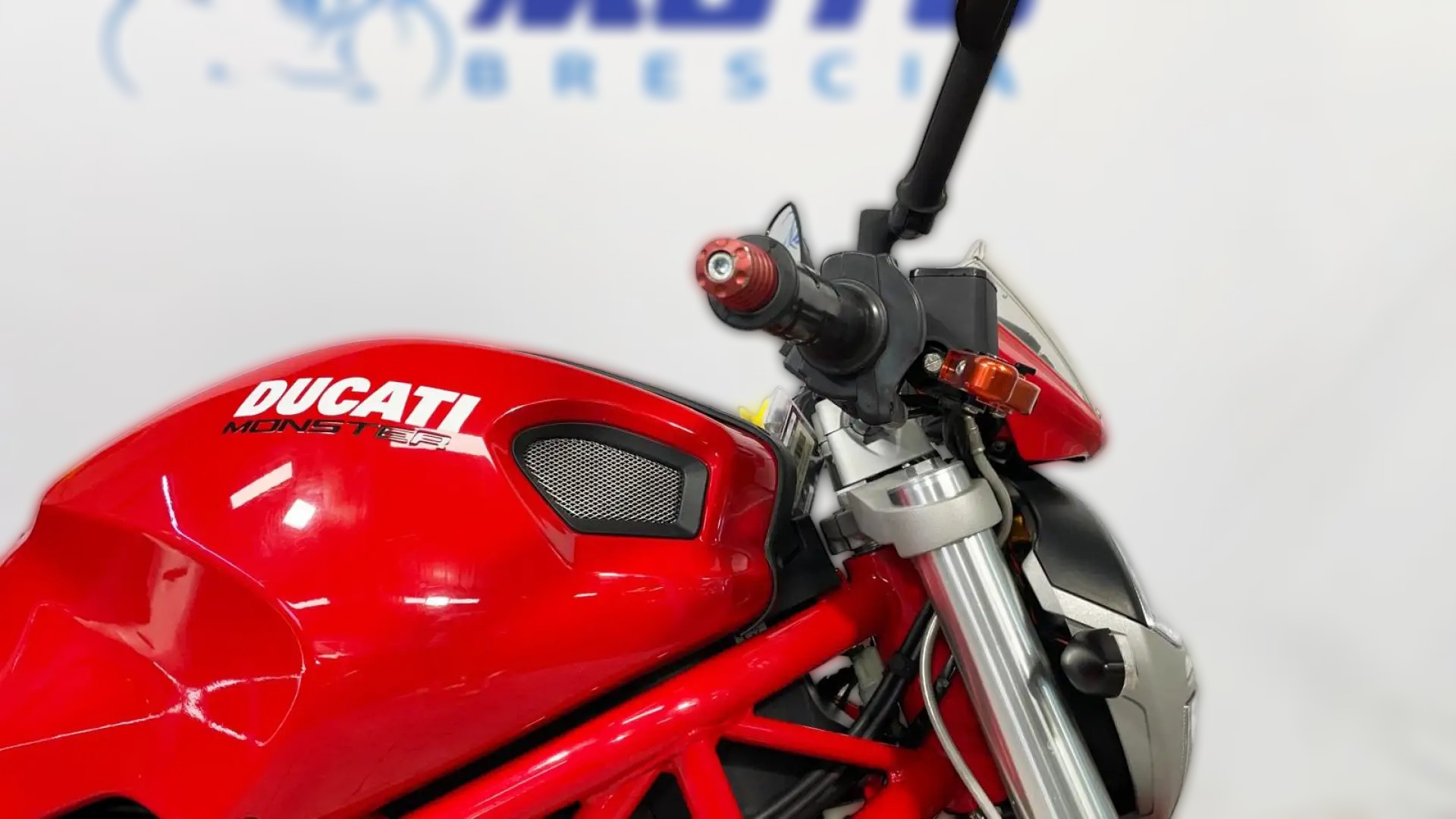 2009 Ducati Monster - 33 000 km - Náhled 28