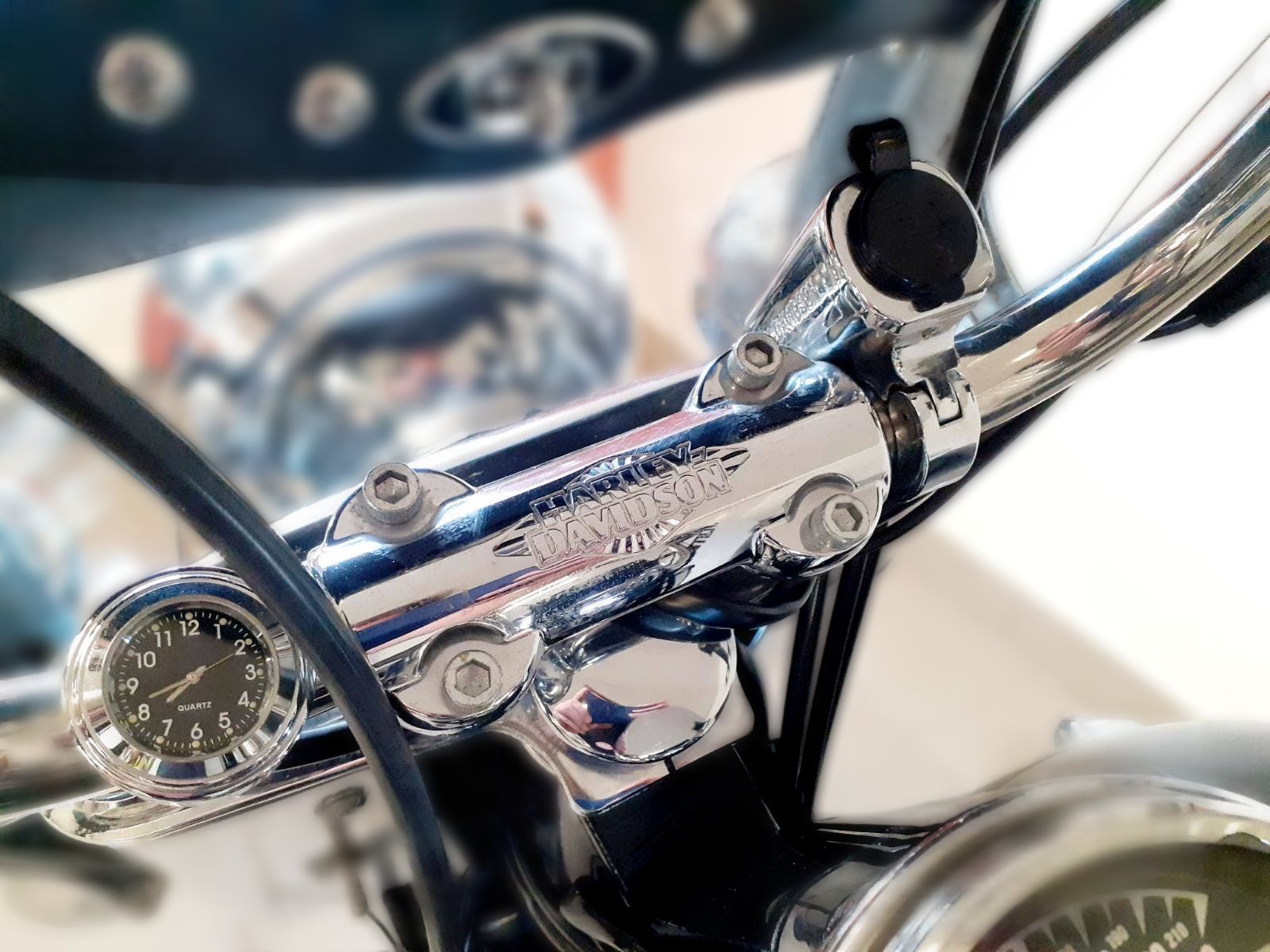 2012 Harley-Davidson Harley-Davidson Softail - 57 947 km - Náhled 2