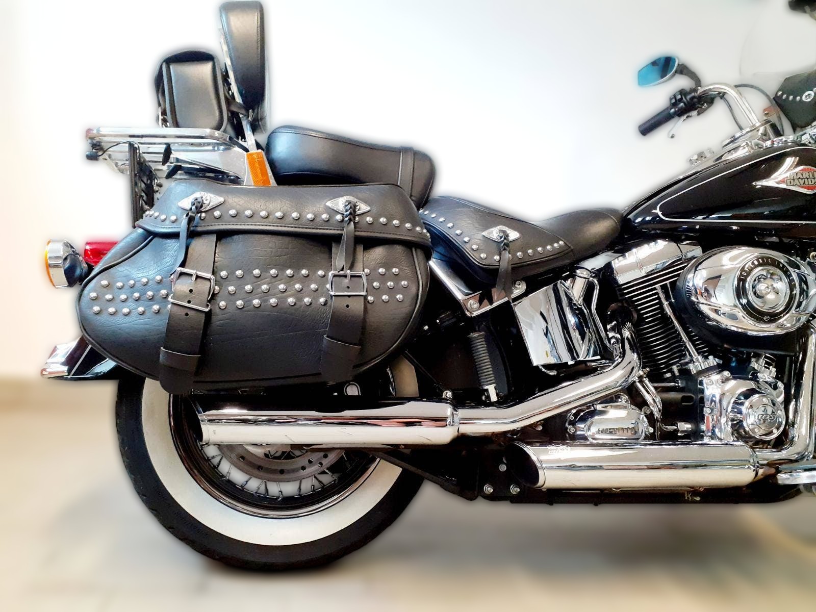 2012 Harley-Davidson Harley-Davidson Softail - 57 947 km - Náhled 20
