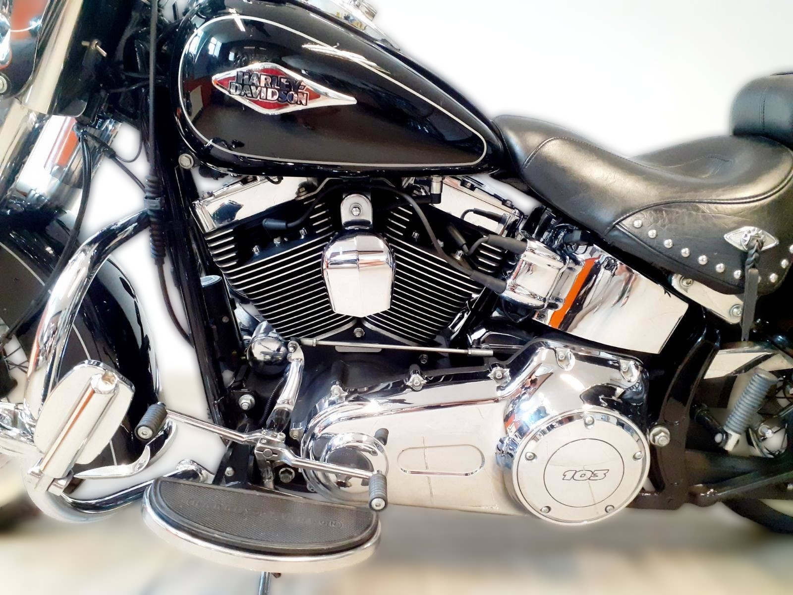 2012 Harley-Davidson Harley-Davidson Softail - 57 947 km - Náhled 23