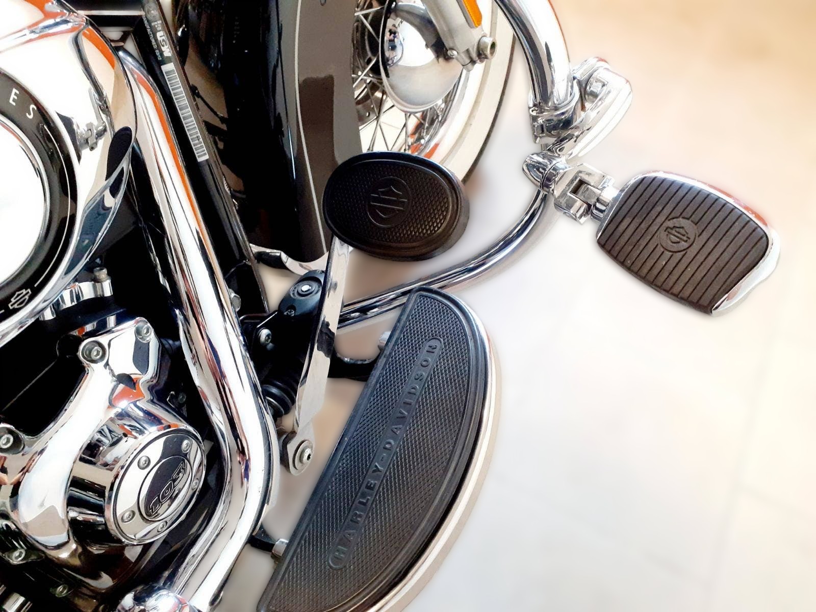 2012 Harley-Davidson Harley-Davidson Softail - 57 947 km - Náhled 28