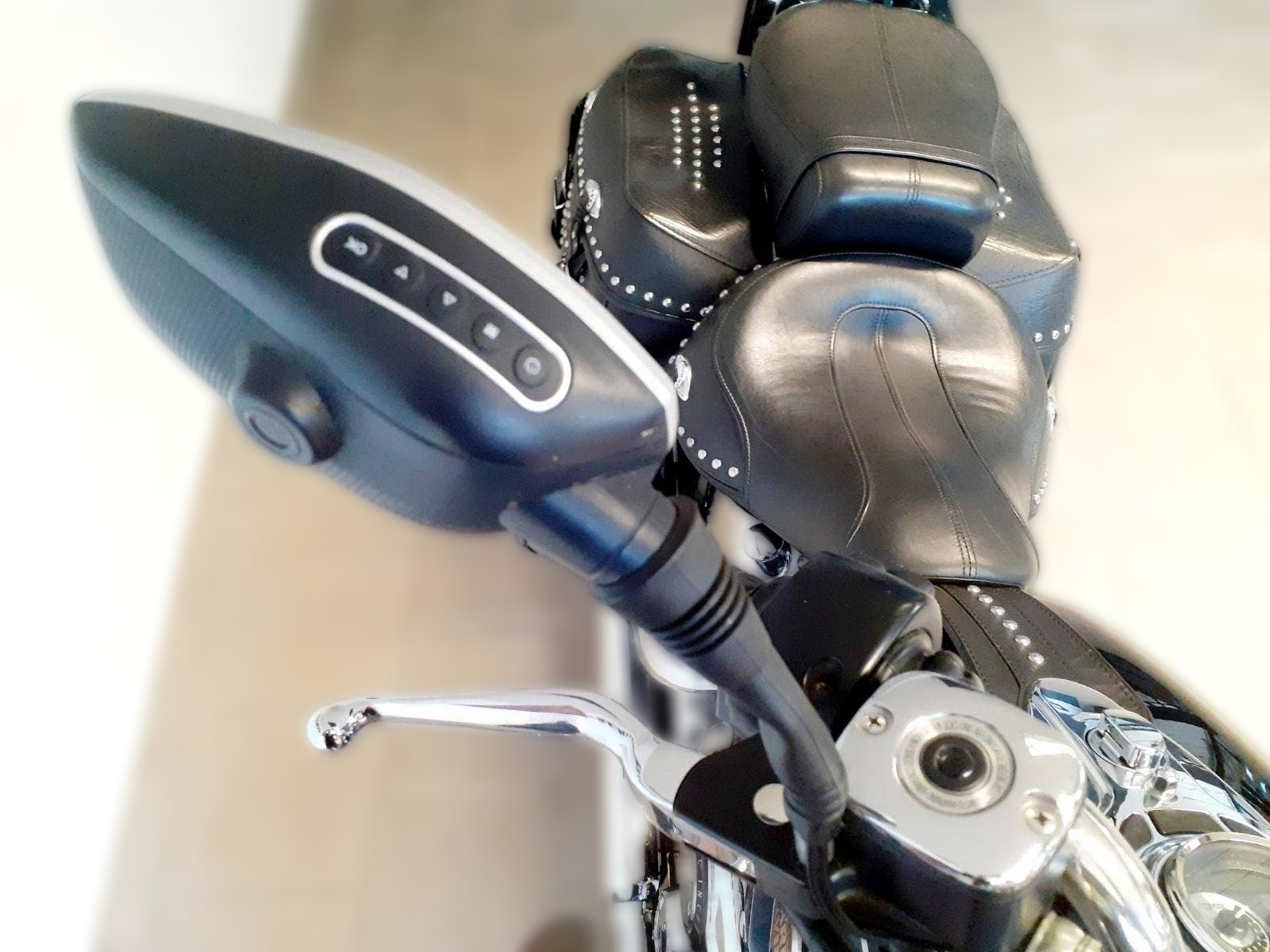 2012 Harley-Davidson Harley-Davidson Softail - 57 947 km - Náhled 32