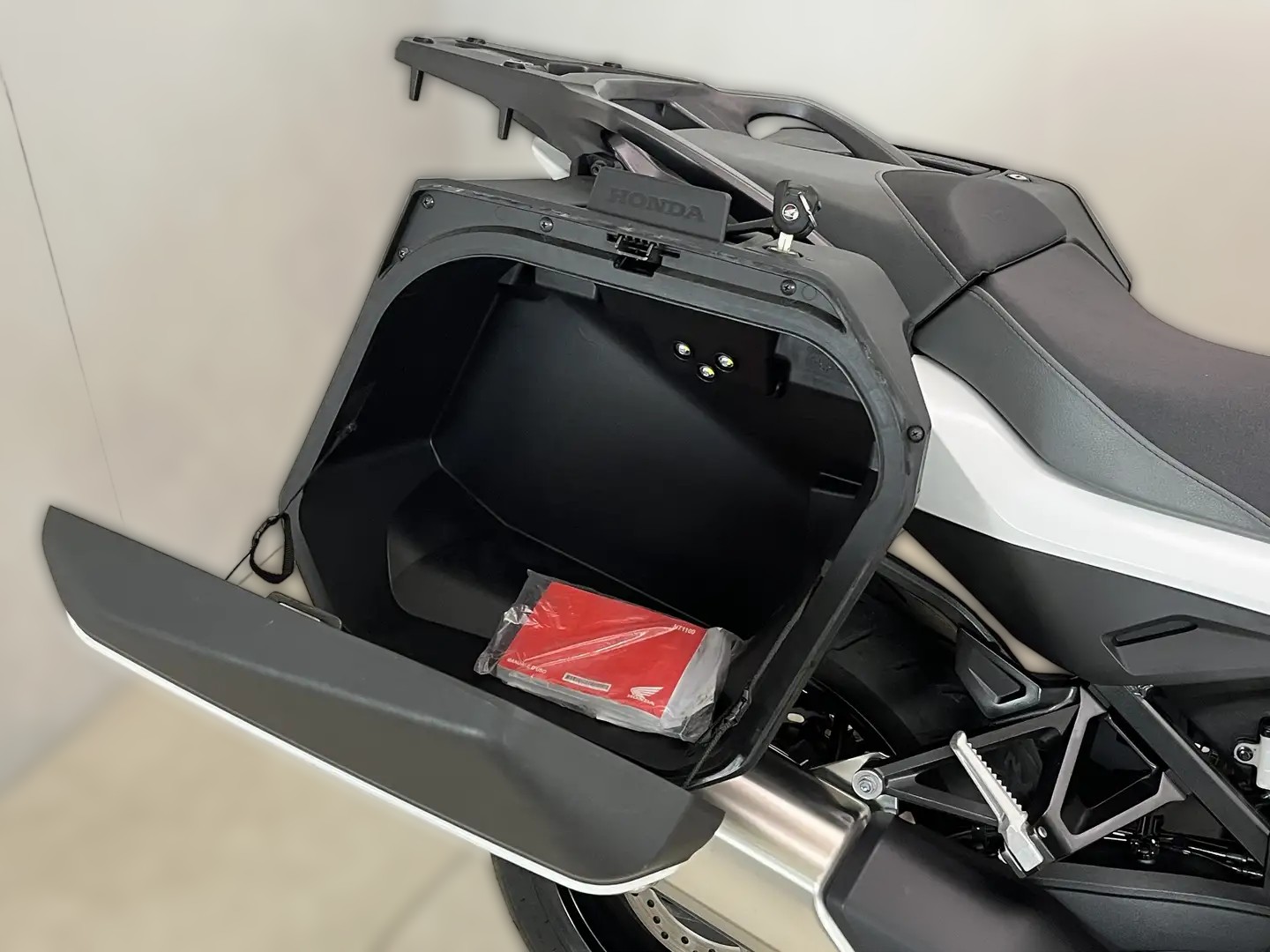 2024 Honda NT 1100 - 6 158 km - Náhled 9