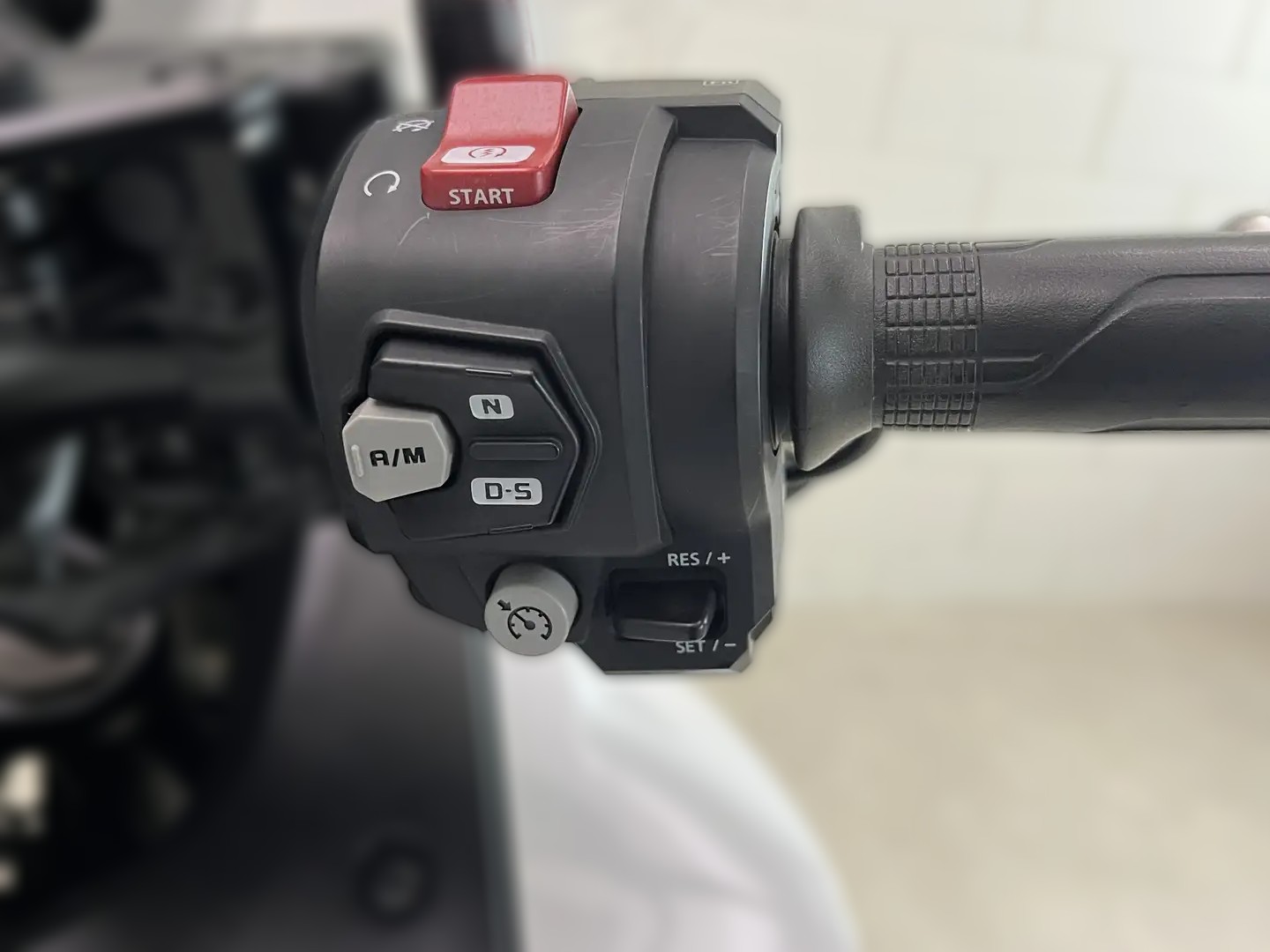2024 Honda NT 1100 - 6 158 km - Náhled 14
