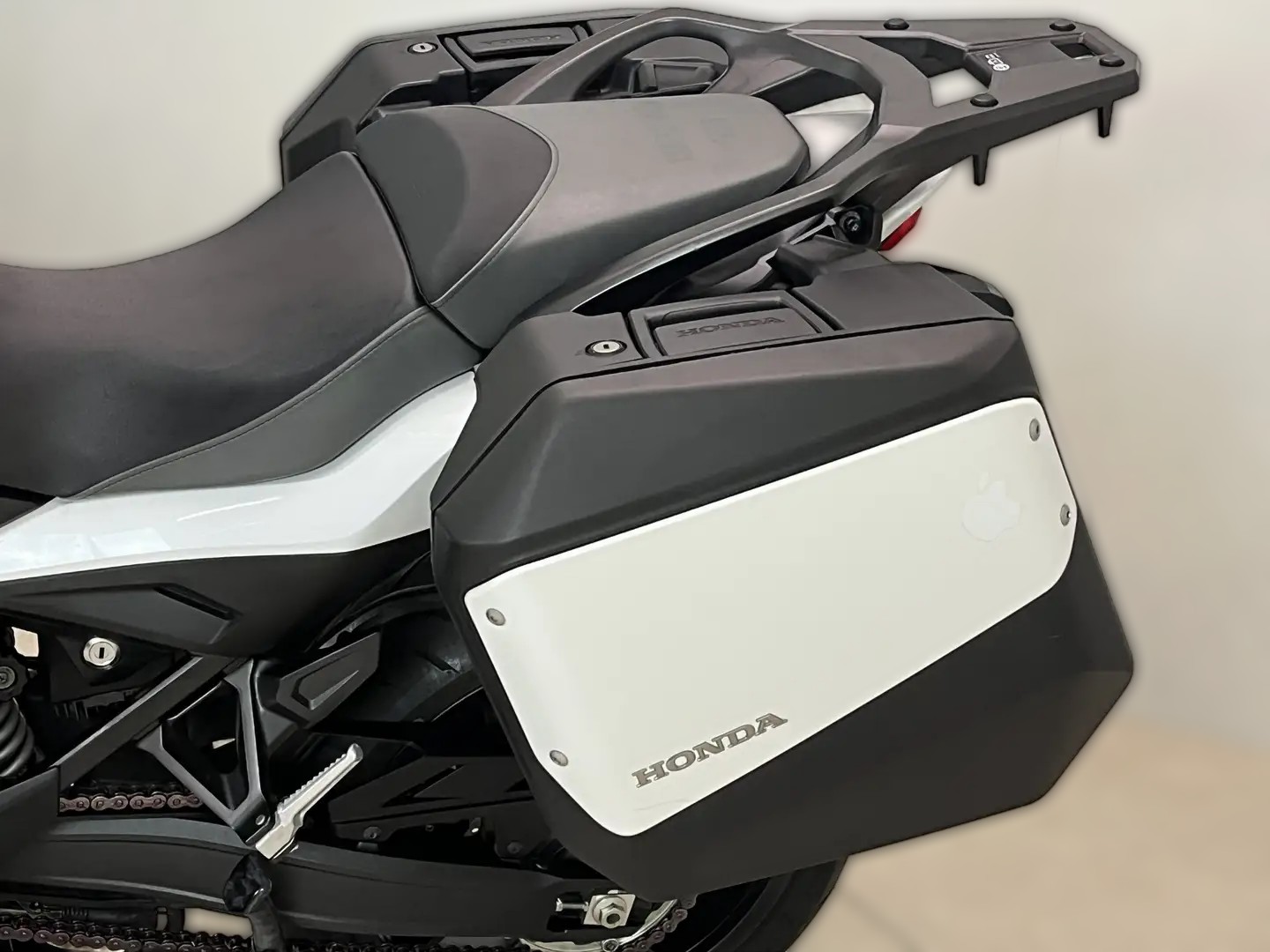 2024 Honda NT 1100 - 6 158 km - Náhled 30