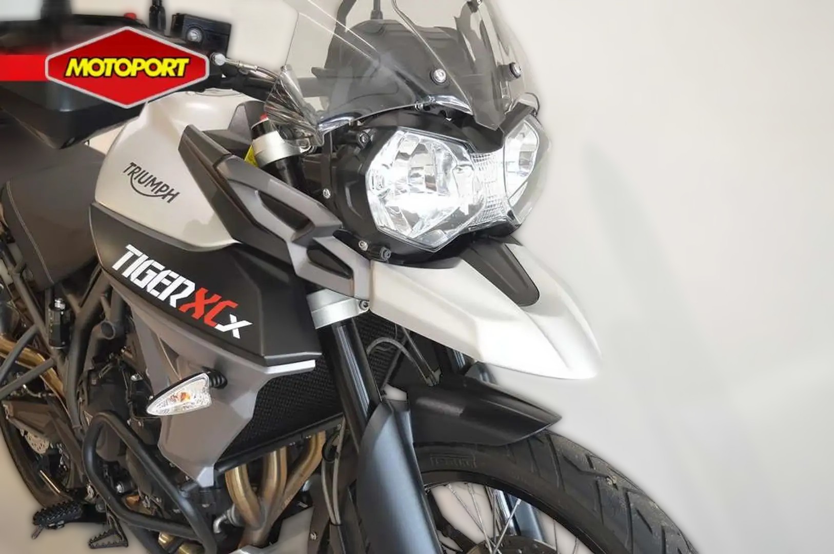 2017 Triumph Tiger 800 - 26 727 km - Náhled 13