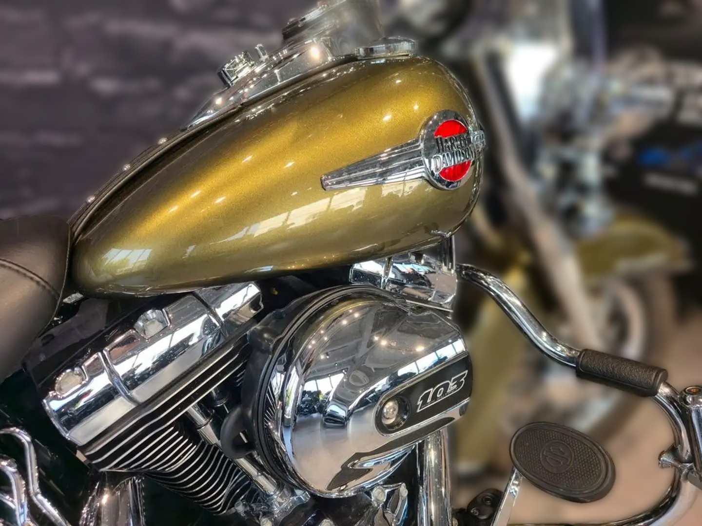 2016 Harley-Davidson Harley-Davidson Softail - 23 814 km - Náhled 16