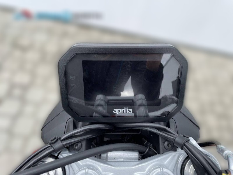 2023 Aprilia Tuono 660 - 0 km - Náhled 5