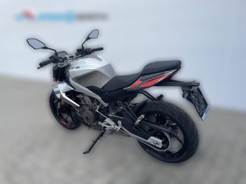 2023 Aprilia Tuono 660 - 0 km - Náhled 38