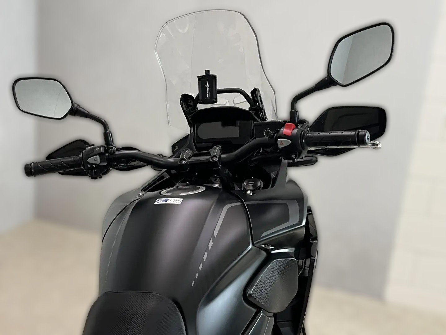 2022 Honda CB 500 X - 19 767 km - Náhled 22