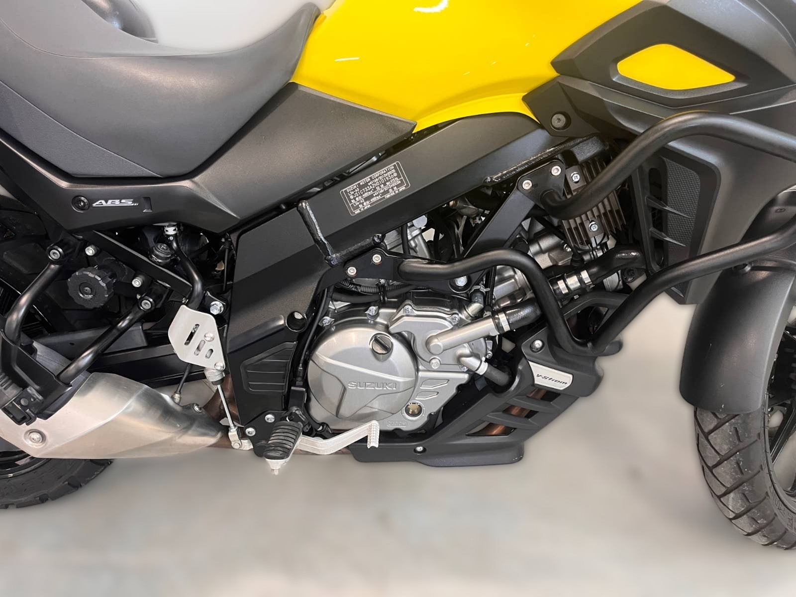 2017 Suzuki DL 650 V-Strom - 51 000 km - Náhled 25