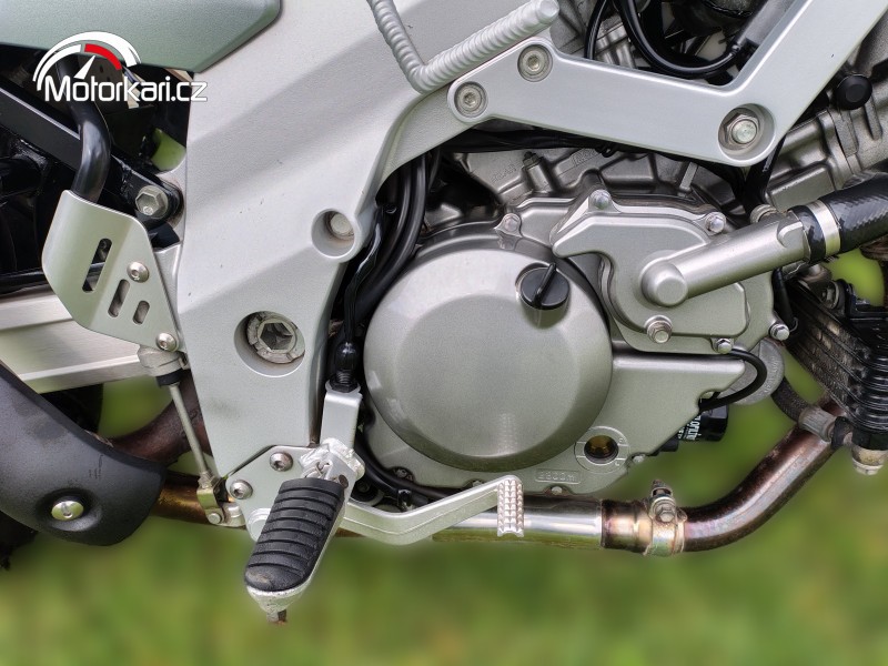 2004 Suzuki DL 650 V-Strom - 76 000 km - Náhled 2