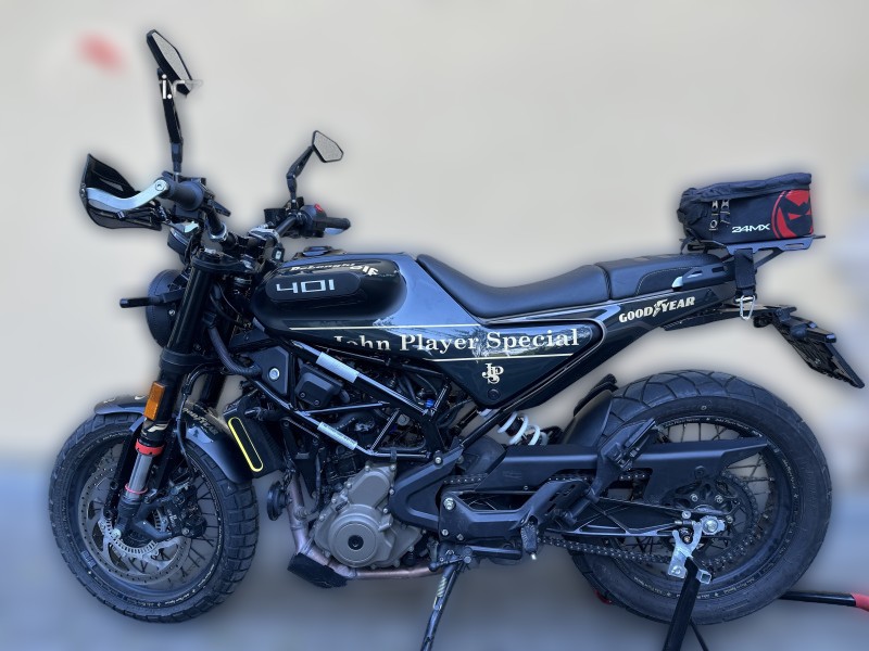 2022 Husqvarna Svartpilen 401 - 7 100 km - Náhled 12