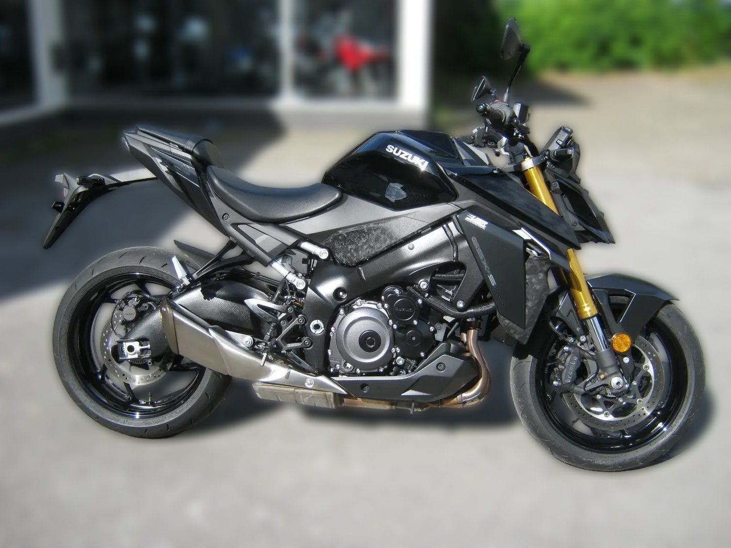 2023 Suzuki GSX-R1000 - 3 300 km - Náhled 16