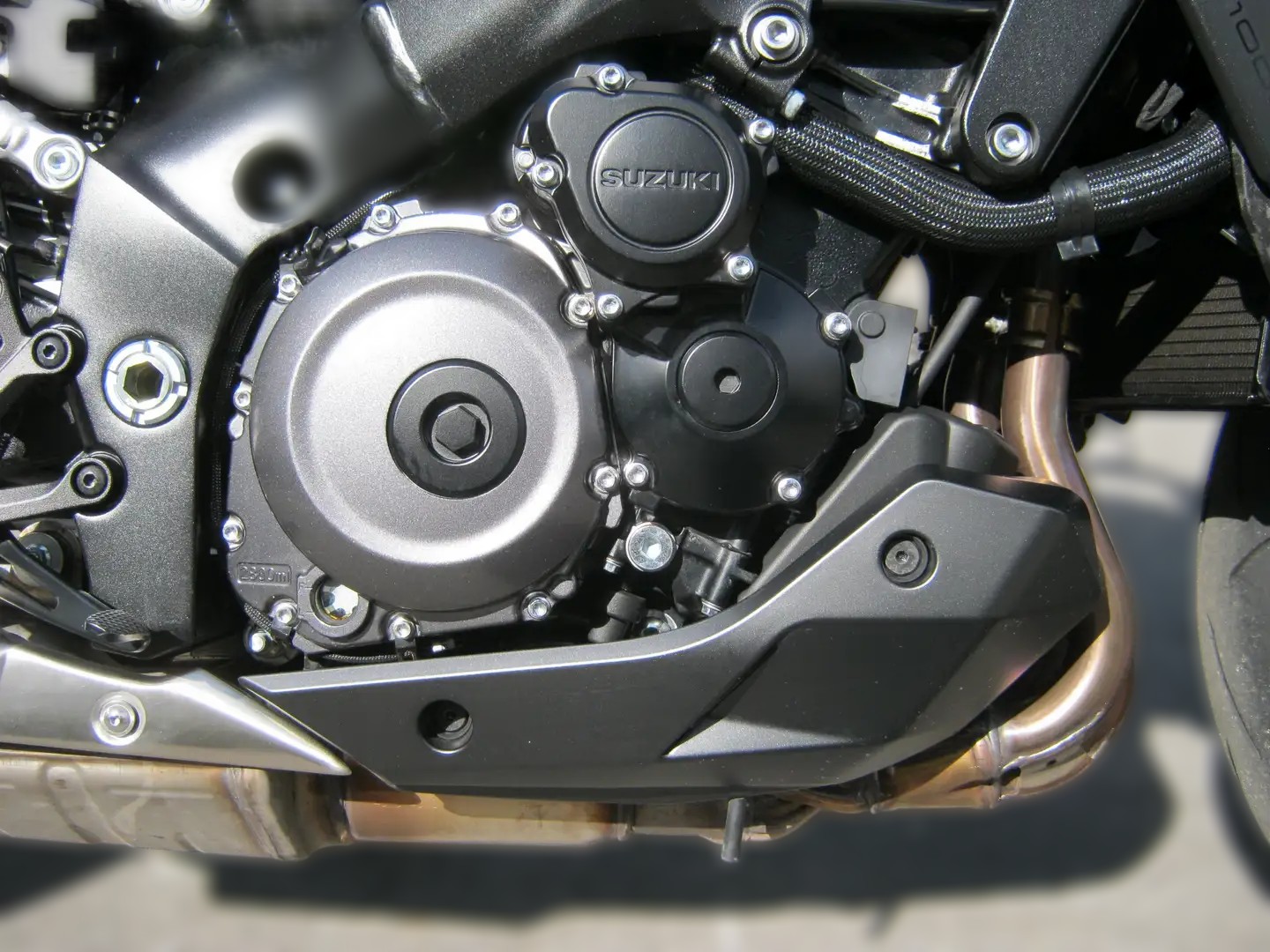 2023 Suzuki GSX-R1000 - 3 300 km - Náhled 20