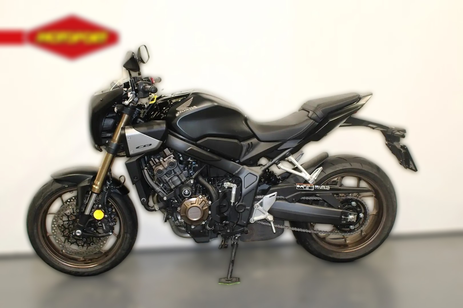 2025 Honda CB 650R - 4 892 km - Náhled 14