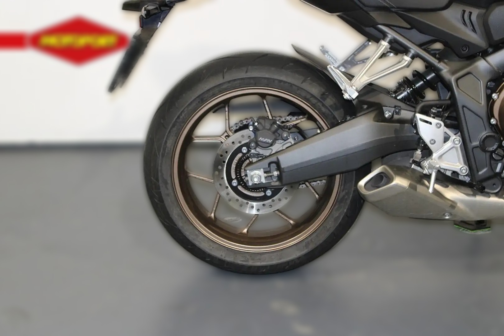 2025 Honda CB 650R - 4 892 km - Náhled 15