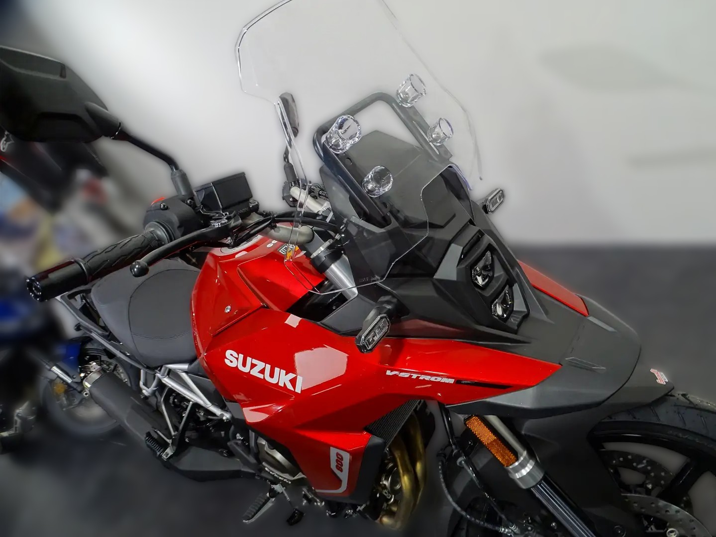 2025 Suzuki DL 650 V-Strom - 0 km - Náhled 4
