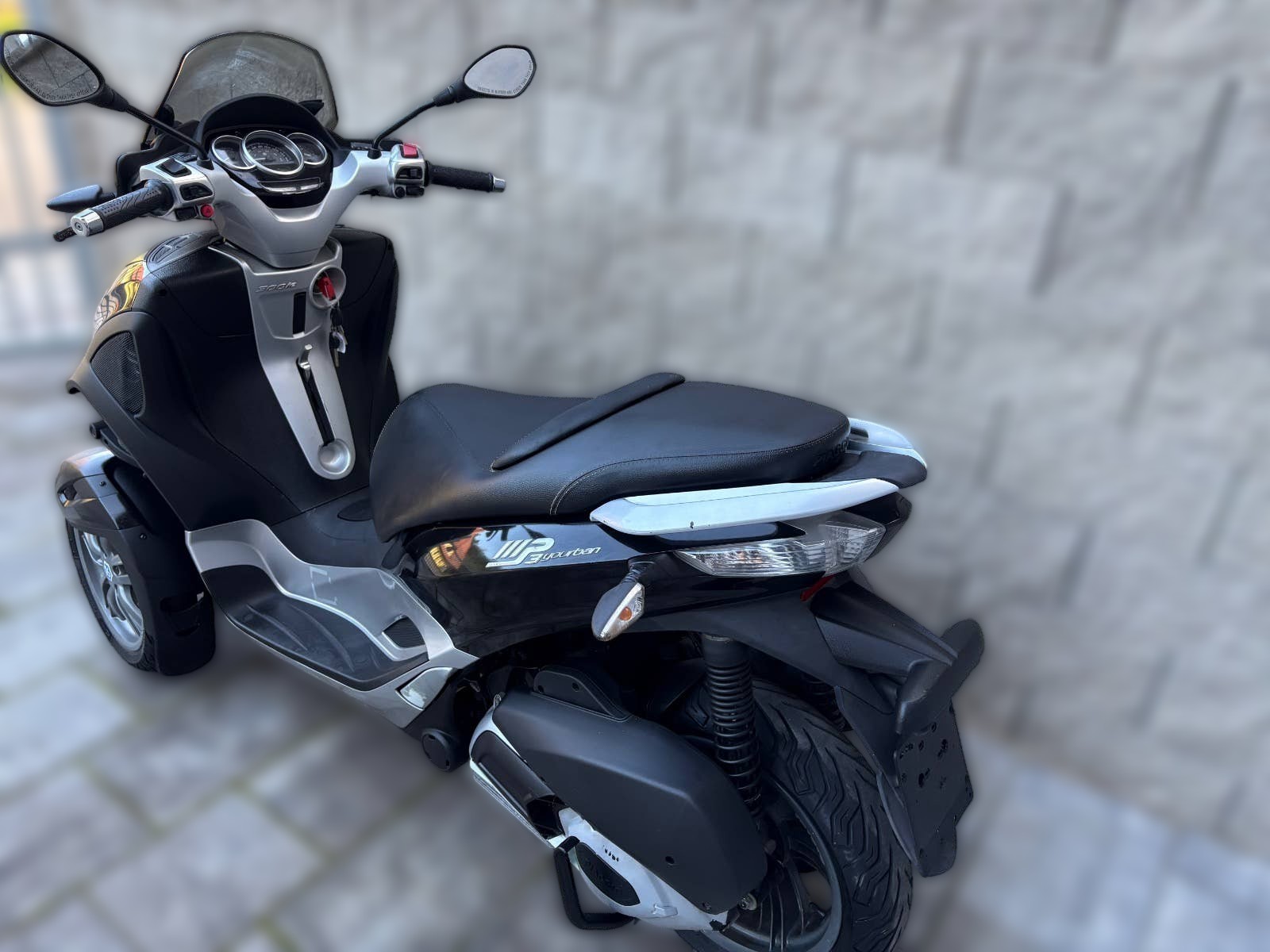 2014 Piaggio MP3 - 24 200 km - Náhled 7